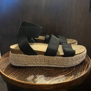 ESPIRIT Espadrilles with Black Straps Size 6